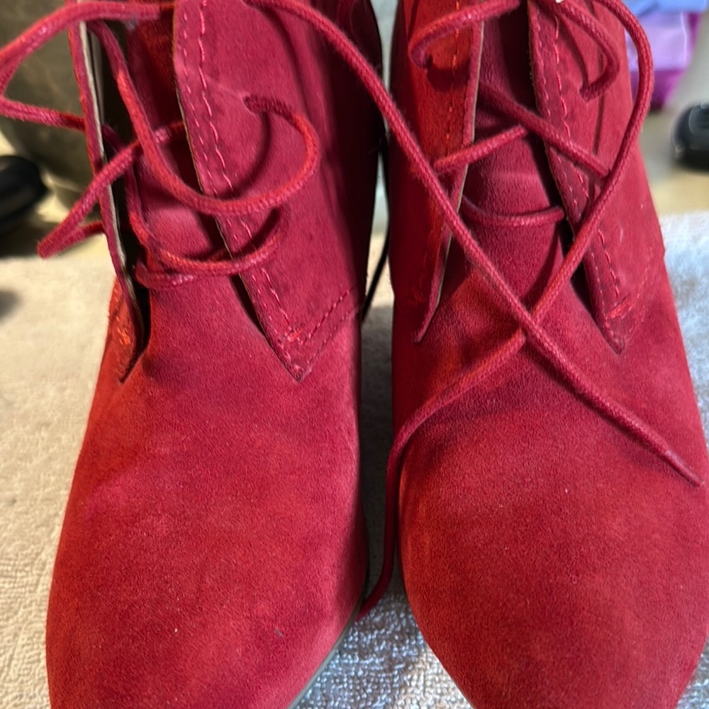 Elegant Red Women's Shoes
